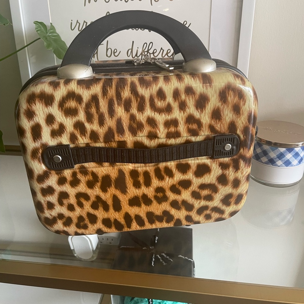 Heys Hardshell Case - image 3